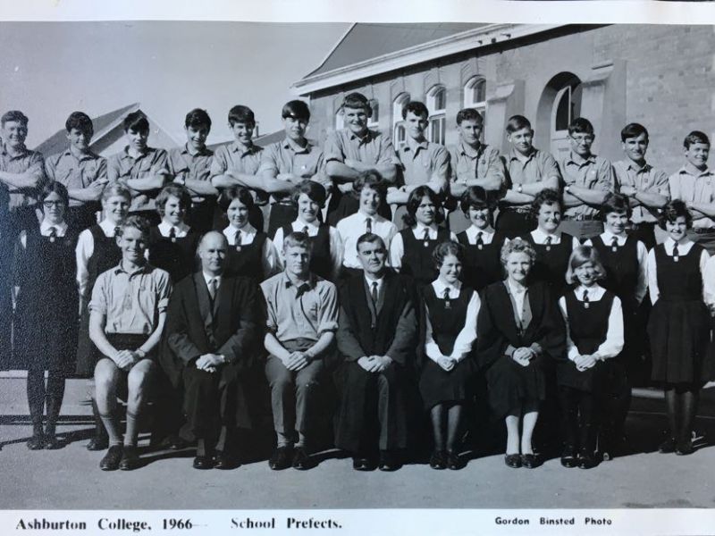 1966 prefects