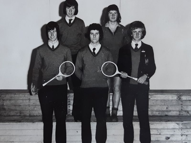 1975 badminton